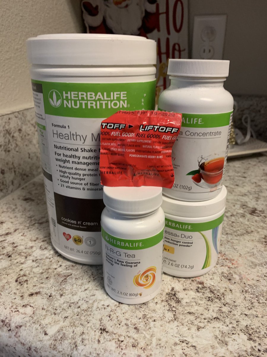 BBatchelor74's tweet photo. I’m down 45 lbs and feeling great! Enjoy the process! Ask me how I did it!!!
#herbalifenutrition #enjoytheprocess #getfit #loseweight #nutrition #healthylifestyle https://t.co/4dVq5Kxr6X