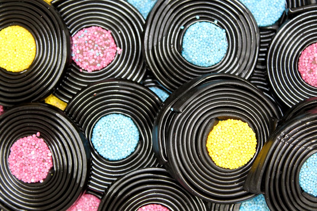 MasterHenrys's tweet photo. These are wheely good... trust us! ๐
Liquorice Catherine Wheels! Aniseed flavoured with a soft round sweet in the centre.
Perfect for all Liquorice lovers.
Order all the sweets you could imagine and more over at: https://t.co/rVbNDx0YUD
#masterhenrys #sweets #Christmas https://t.co/z1SxqhfT5j