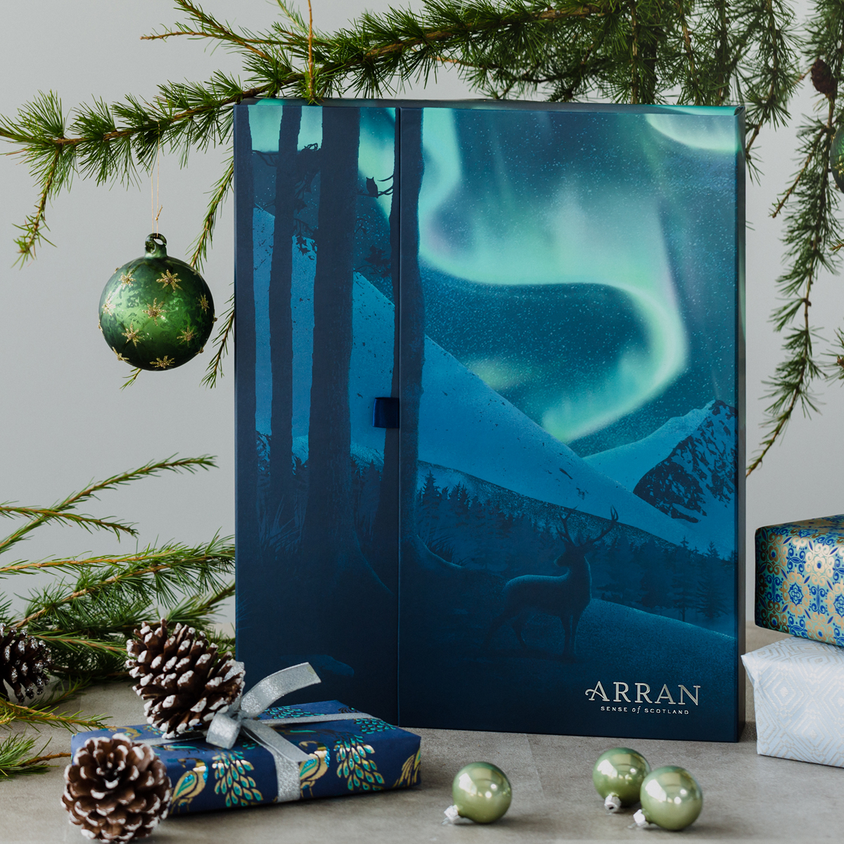 ARRAN_Sense's tweet photo. 🎄 COMPETITION TIME 🎄

WIN our sold out Advent Calendar, plus a Soft Cinnamon Candle and Diffuser for you and a friend!

To enter:
✨ Like &amp; RT this tweet
✨ Tell us who you'd share this prize with
✨ Make sure to follow us @ARRAN_Sense

T&amp;Cs apply. Ends 25-11-20. UK only. https://t.co/xOpFxmgZEt