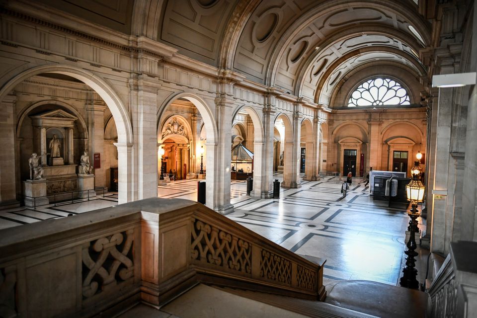 ParisAMDParis's tweet photo. Intérieur du Palais de justice Paris Huffington Post https://t.co/s3GxKZPieA