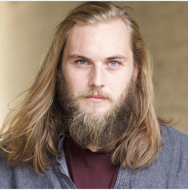 StagedoorLearn's tweet image. We’ve had some brilliant guests this week - @JoshuaPatel on Monday for a fantasist in physical theatre workshop with the first years and @TimPhelps_ on Friday to work with the second years on interview skills ahead of drama school auditions. Learning from the pros 🌟