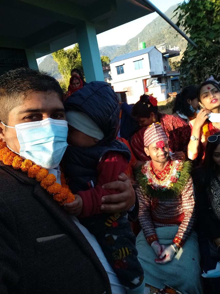 no_atit's tweet photo. मुना लिन हिडेको मदनलाइ वैवाहिक जिवनको शुभकामना ।
@madan_sky https://t.co/J7YGGAVlJH