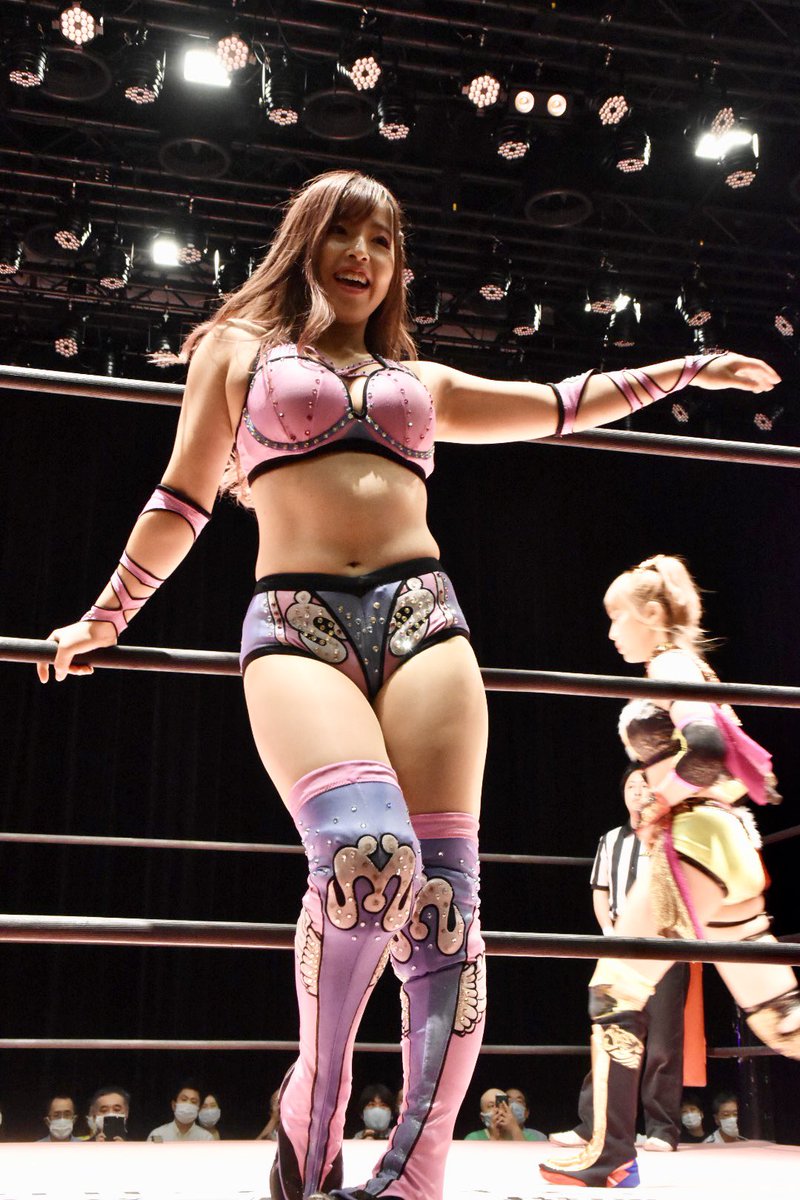 女子プロレスラーエロ        