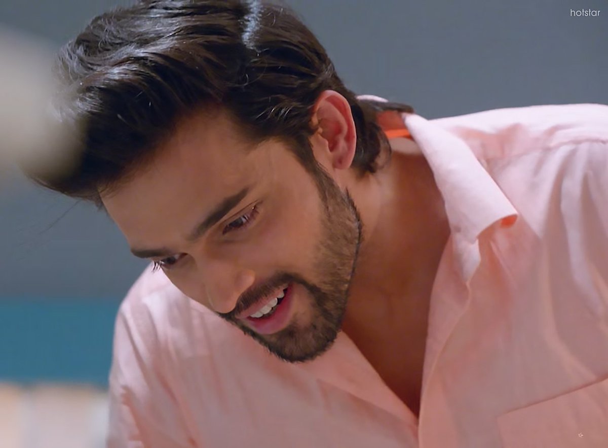 Eyes set on his lil princess Anu approaches the crib, bends down & leans forward w/an exhilarant smile. "Hey Angel" claims a soft & serene voice soaked in love & ecstasy, the fervor palpable in every nerve & in our hearts! Still goosebumps! #ParthSamthaan  #KasautiiZindagiiKay!