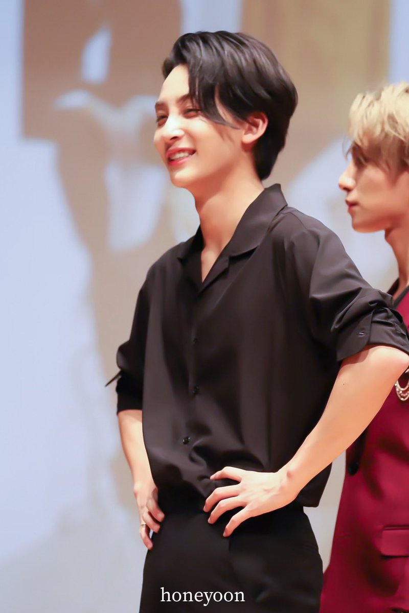 black haired jeonghan HES SO