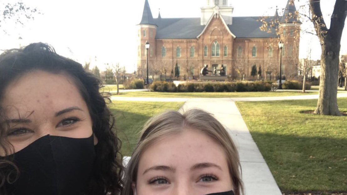 moonpie_2430's tweet photo. I’m so grateful for the opportunity I had to spend the day with my wonderful cousin and go to 5 different temples today. #givethanks https://t.co/lDiS85XvQe