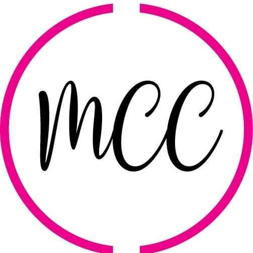 Guys, allow me to introduce y'all to  @justReesie and her PR/ communications agency  https://www.facebook.com/marisacalvertcomms/