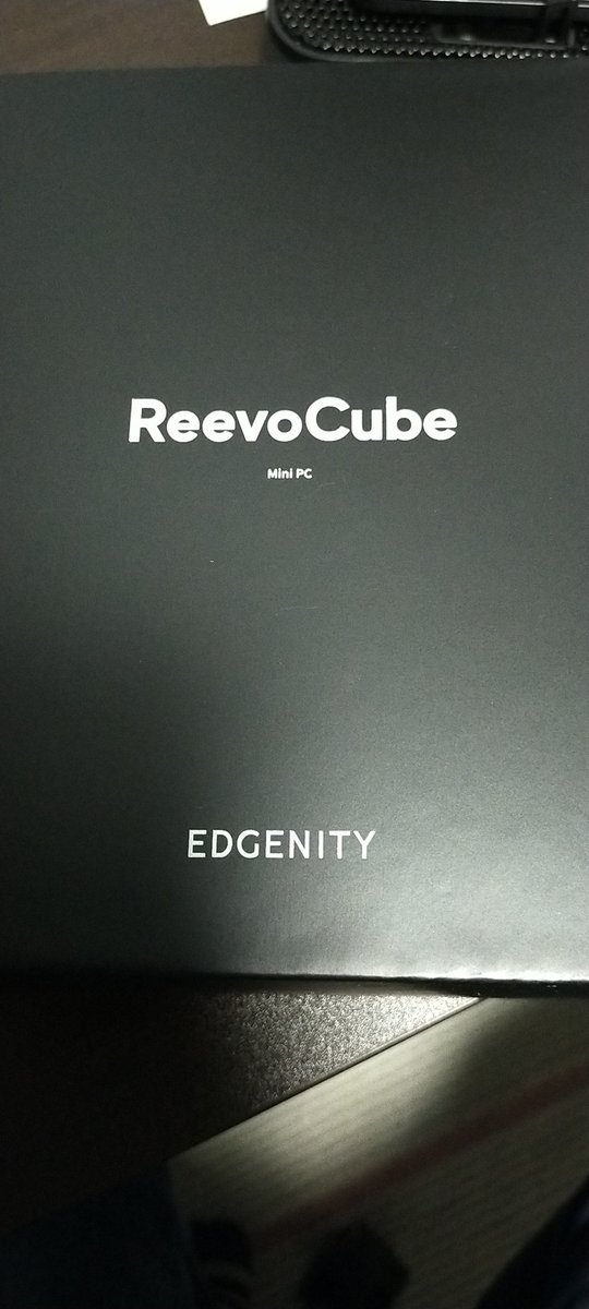jakelizzI's tweet photo. 届いた!嬉しい!
#ReevoCube https://t.co/HP7VW3IzPO