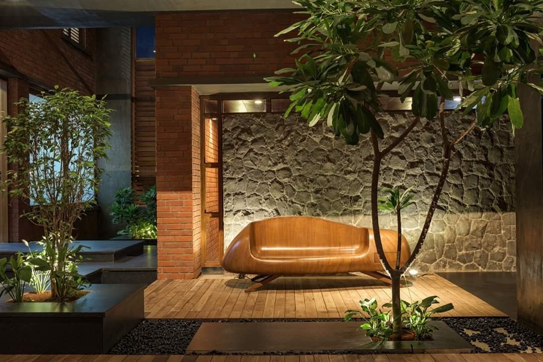 buildman_biz's tweet photo. บ้าน Modern Loft จากอิฐแดงและปูนเปลือย บ้านหลังนี้ มองจากภายนอก คือแทบมองไม่เห็นอะไรในบ้านเลย เพราะอยากให้เป็นเรื่องความเป็นส่วนตัวของผู้อยู่อาศัย
ที่มา https://t.co/EKPn7OIcYD
|
#BuildmanThailand #บ้านสวย #แบบบ้านสวย #House #Home #ModernLoft #บ้านปูนเปลือย #บ้านอิฐแดง https://t.co/vDIRx6isdR