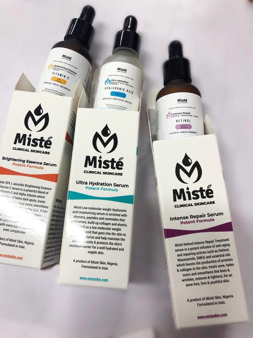 milli_cent_'s tweet image. My passion for skincare has led me to work on these formulas for years &amp;amp; they’re finally in bottles.
These treatment serums are a fusion of clinical skincare ingredients &amp;amp; organic extracts.
Your support would mean a lot 🙏🏾
Website goes live Monday. Please share/RT @MisteByMilli