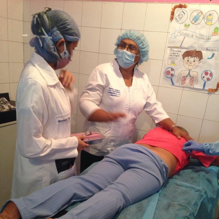 Unefa_Portugues's tweet photo. #20NOV2020. Estudiantes TSU Enfermería, adoptando medidas de bioseguridad, en #SedeGuanare #NuclePortuguesa realizan Prácticas Materno Infantil, Salud Mental y Médico Quirúrgico. @Unefa_VEN @angiolillofp @MarlonJuventud @SalaUnefa @rectorado_unefa @Ocrumat @Arelis96284654 https://t.co/gVSW1Wur6n
