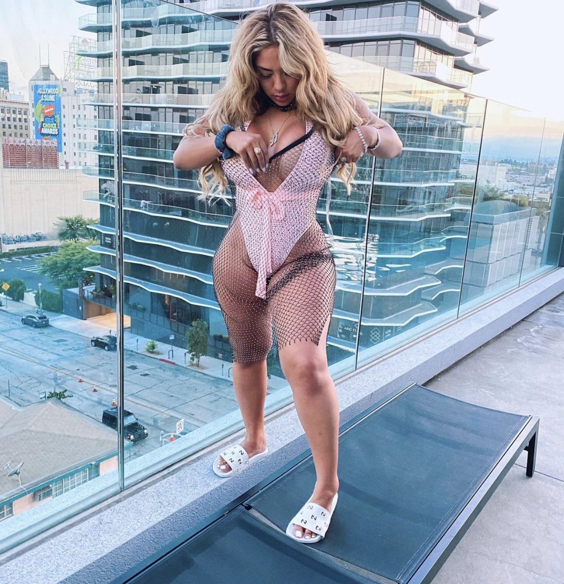 MissvalBabyy's tweet photo. @c0c0_babii_ 💁🏼‍♀️ https://t.co/HaLtNyMGqP