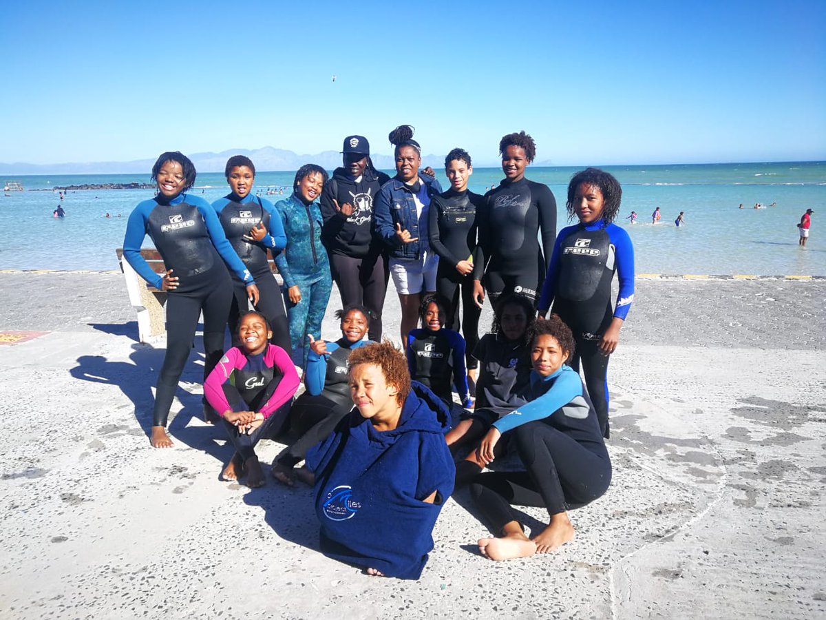 9MilesProject's tweet photo. Our Cape Town girls were so stoked & honoured to receive a visit from #KhadjouSamba, Senegal's 1st professional female surfer, & Rhonda Harper, founder of @blackgirlssurf yesterday 💙🏄♀️
Huge thanks to @ColinRFitch for organising the visit #wsl #9milesproject #surfing https://t.co/6vBXkKsNhl