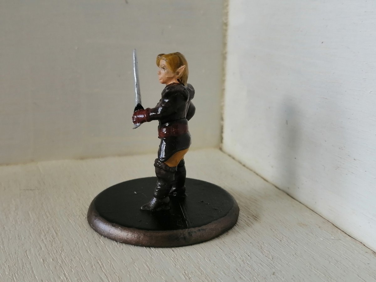 Excited to share the latest addition to my #etsy shop: Elvish warrior resin dnd miniature 48mm etsy.me/336nGdn #resin #elf #warrior #dnd #dungeons #dragons #acrylic #paint #craigsdndminiatures