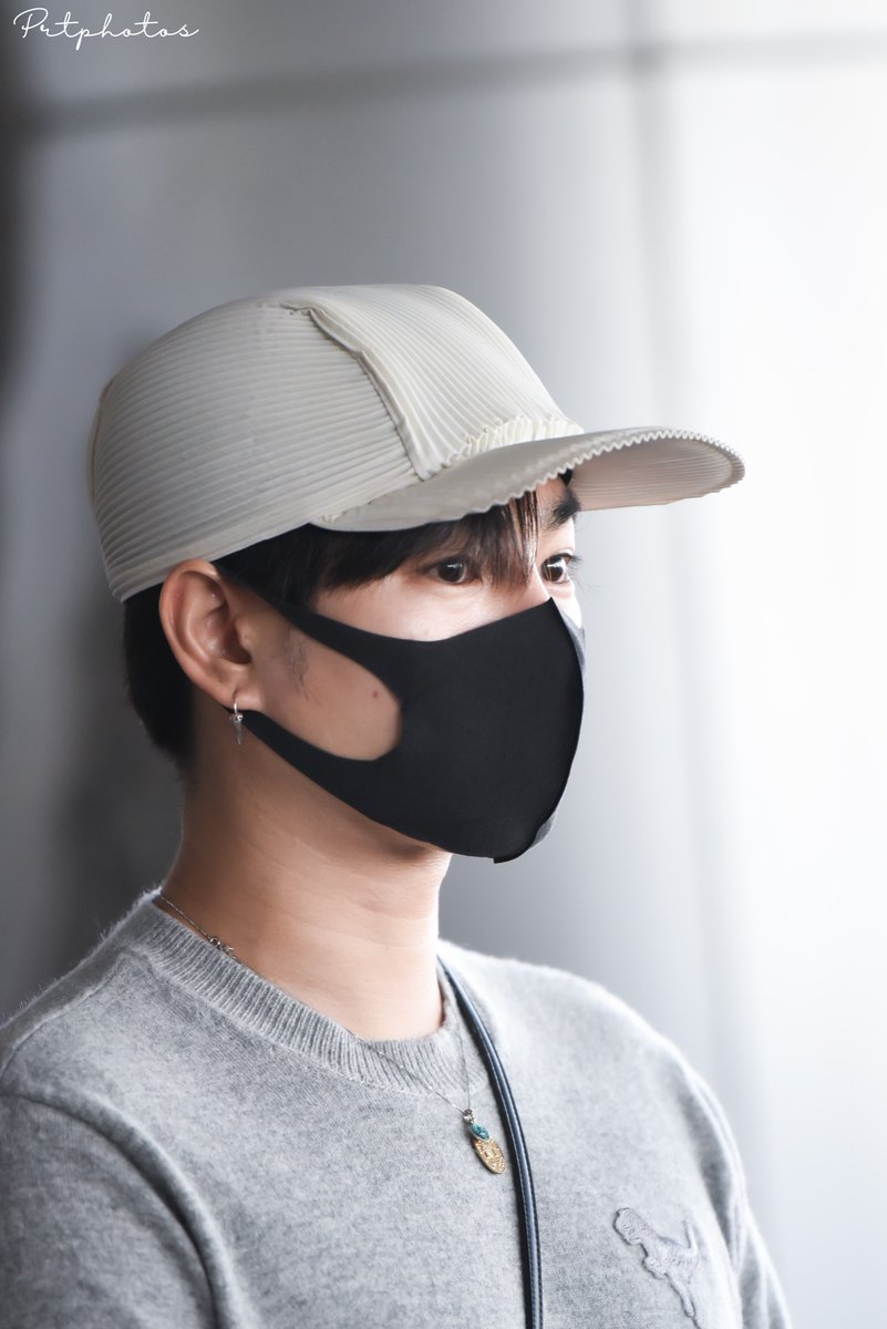 Prtphotos จะไปคอนบังทันที่ปูซาน ⊙⊝⊜ tweet media