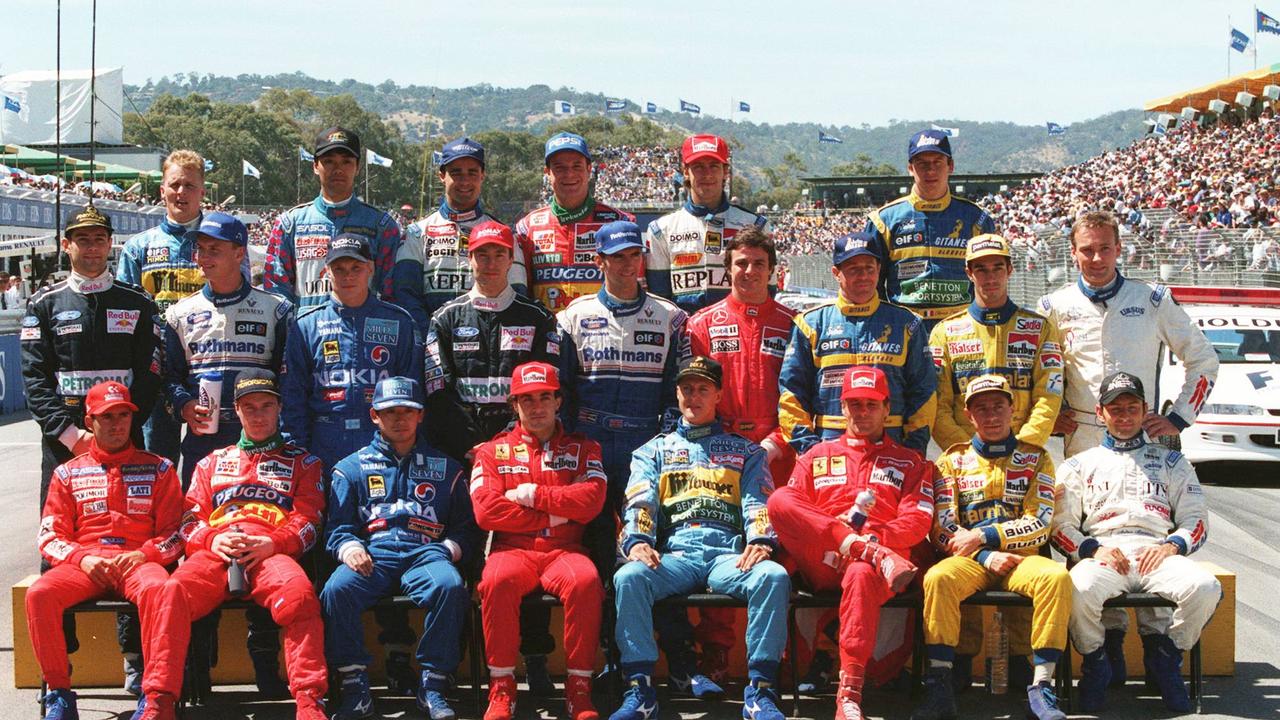 格安 希少 F1 LEGENDS F1 Grand Prix 1995〈3枚組〉 格安 希少 F1 LEGENDS F1 Grand Prix 1995〈3枚組〉 - メルカリ