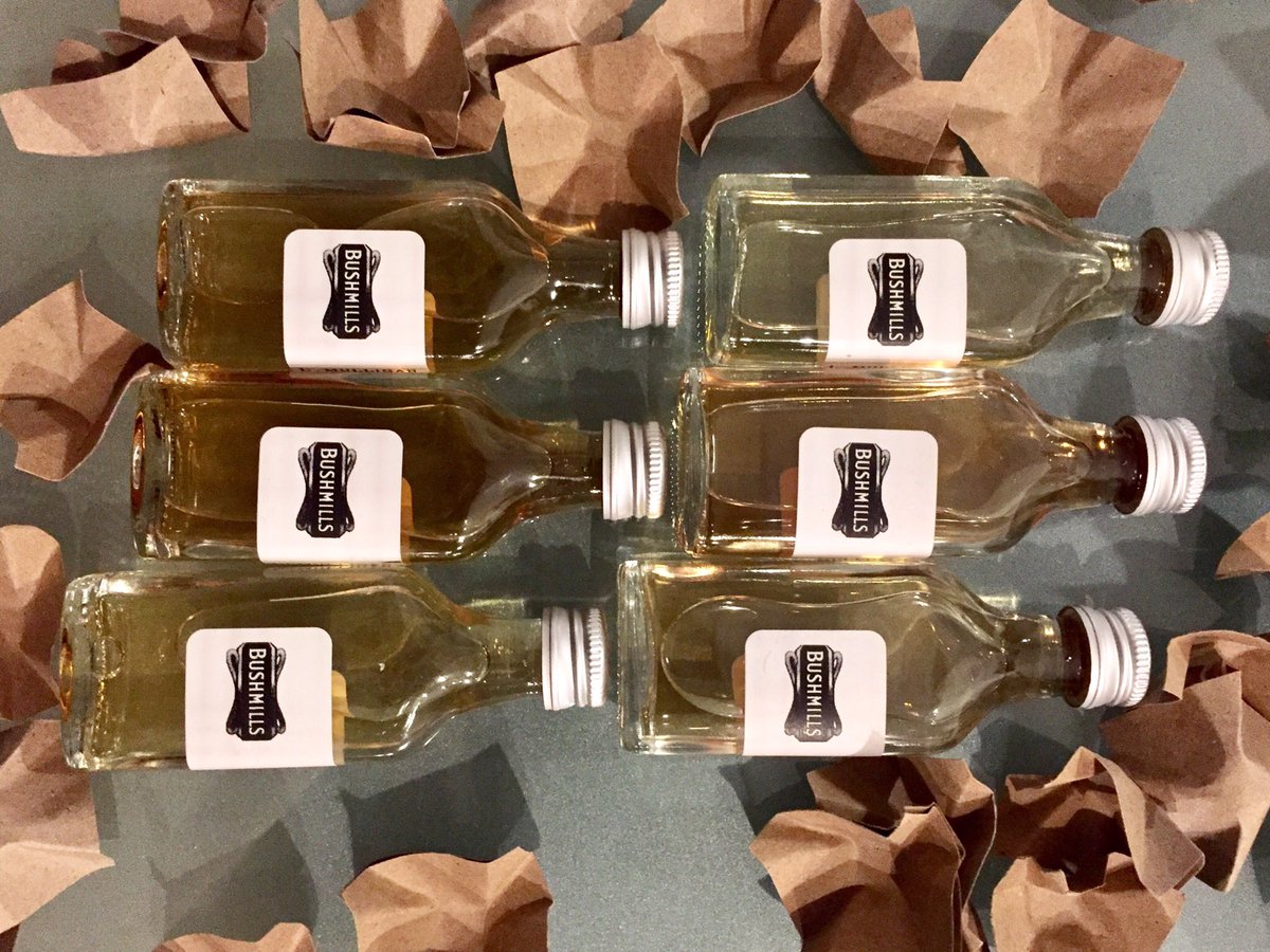 MargaretaMarie's tweet photo. Had a great evening online with Bushmills Whiskey. The 10 and the 21 are my favorites, but the 1995 Malaga was outstanding. Thanks guys for this wonderful experience. #Bushmills #greatwhiskeys #irishwhiskey @LMGwhiskeyshop https://t.co/kHdPcunPJB