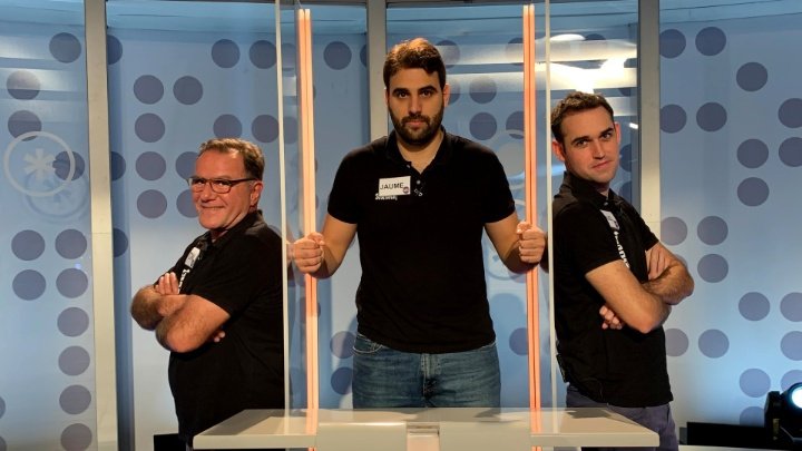 YoSeMediapro's tweet photo. Nova setmana de #JoEnSéMésIB3 completada 🔛
Gràcies als #Unga i #Angelets per la simpatia i bon humor‼️
Tornam dilluns amb els campions @SomRockOficial i dos equips nous 🙌
I gràcies als 16.000 espectadors que ens acompanyàreu aquest divendres per arribar al 4,2% de share 😘 https://t.co/y47Go0vBJG