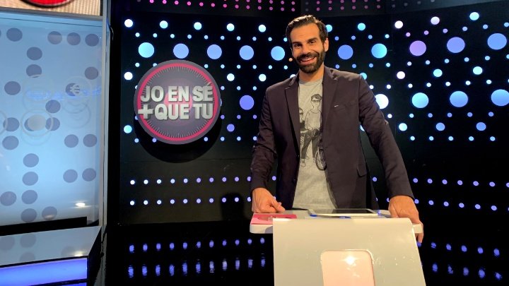 YoSeMediapro's tweet photo. Nova setmana de #JoEnSéMésIB3 completada 🔛
Gràcies als #Unga i #Angelets per la simpatia i bon humor‼️
Tornam dilluns amb els campions @SomRockOficial i dos equips nous 🙌
I gràcies als 16.000 espectadors que ens acompanyàreu aquest divendres per arribar al 4,2% de share 😘 https://t.co/y47Go0vBJG