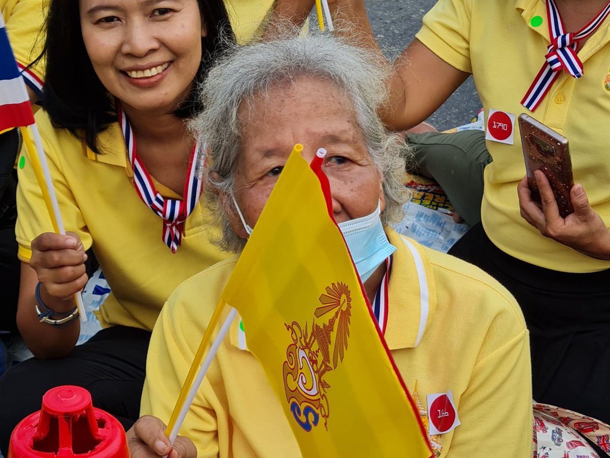 suanpaa2019's tweet photo. #ร่วมกันแก้ไขสิ่งผิด
#เรารักพระพันปีหลวง https://t.co/aX1jmtOlKq
