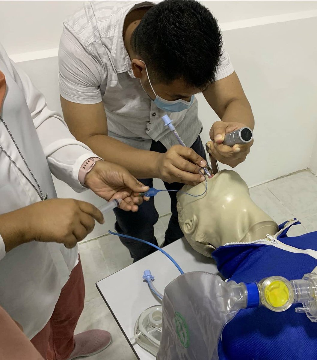 codeBLUE_mv's tweet photo. Securing the airway by means of endotracheal intubation represents a fundamental skill for airway management in emergency situations. https://t.co/PXyOgx2a2f