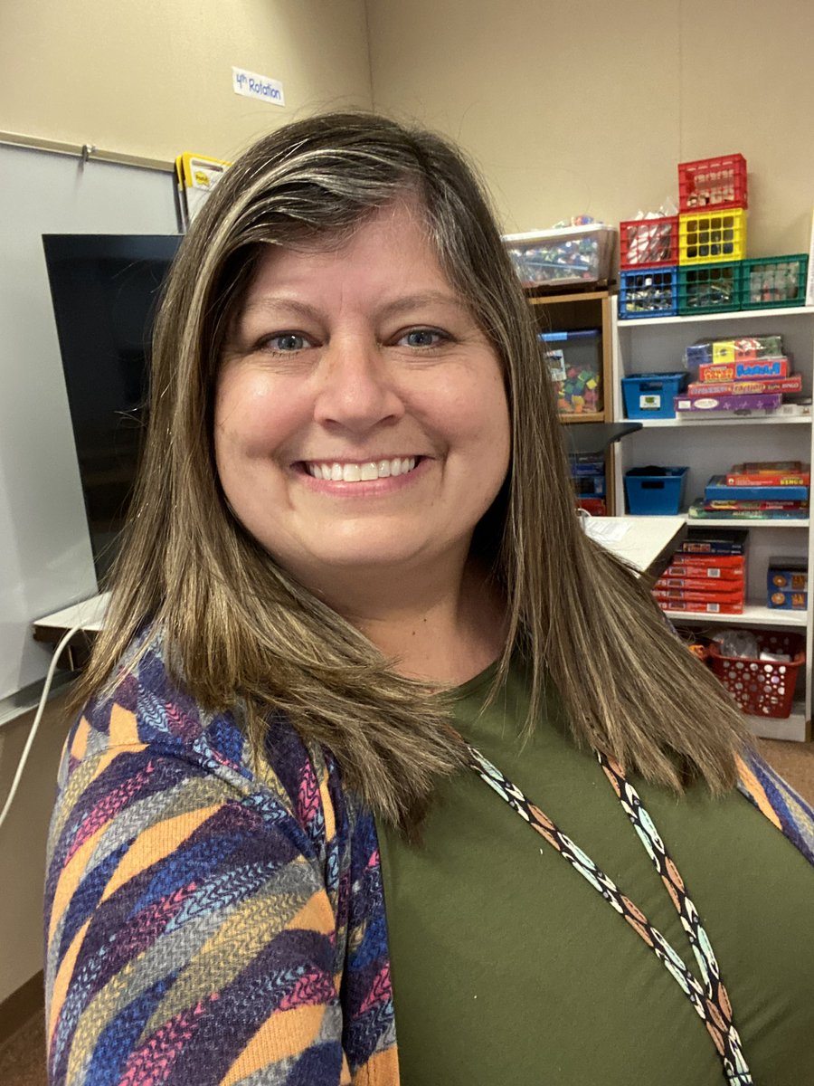 RuthEverett's tweet photo. Posted all week in IG &amp; FB. No room for Fri. pic. 
@NEAToday 
@ISTAmembers 
@hseateachershse 
#hseaspirit 
#educationweek2020 https://t.co/yBceoDkeEN