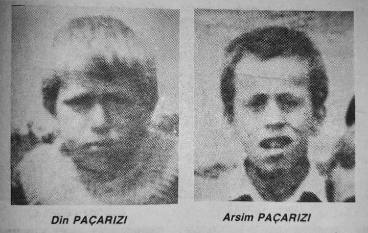 1/711 vjeçarët Din dhe Arsim Paçarizi kanë qenë nxënës të klasës së tretë të shkollës së fshatit Dragobil të Malishevës. Ishte 5 prilli 1989 dhe ata po luanin në fshat sikurse çdo ditë. Ishte ditë e mërkurë.