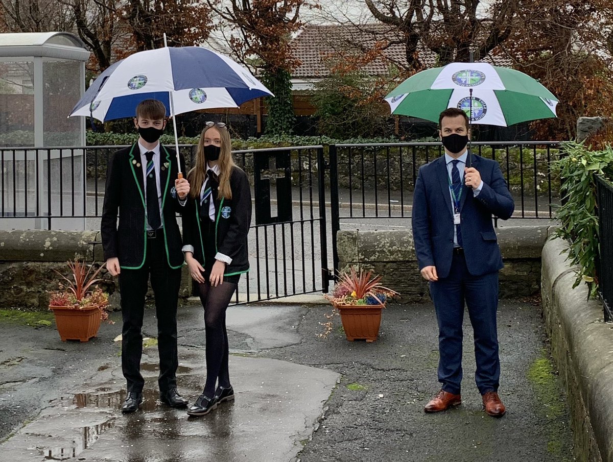 stbenedictsren's tweet photo. We were delighted to join the parish community of St. Fillan’s as @john_bishopjohn blessed the refurbished gate to the path from the school to the shrine of Our Lady of Lourdes. Another highlight in our celebration of Catholic Education Week! @DoPEducation1 @Fillan_Bear https://t.co/gaXnhnOzwn
