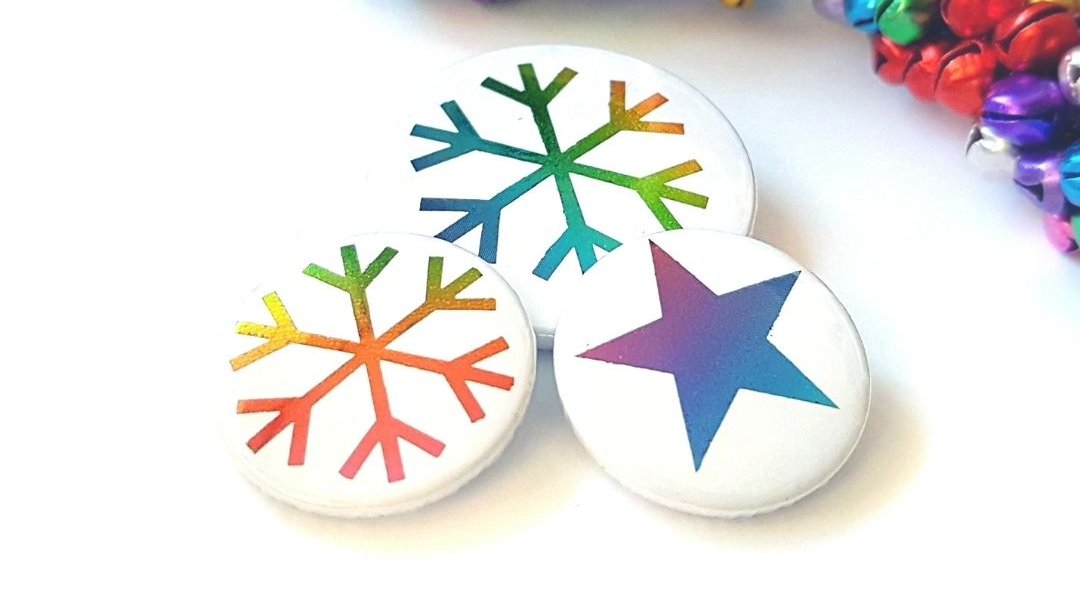 Yay! It's <a href="/etsysheffield/">SheffieldSellersEtsy</a> online market weekend! To celebrate, you can get 10% off and a free rainbow snowflake badge with every order from my Etsy shop...

Use this link: etsy.com/uk/shop/LIFEis… or enter the code XMASONLINE2020 at checkout!

#etsysheffonline