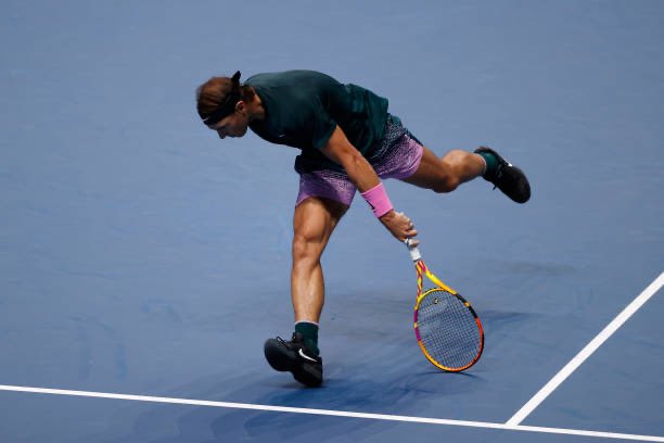 Arni_Abd's tweet photo. Balance #RafaAtWork https://t.co/dSqyF83i0f