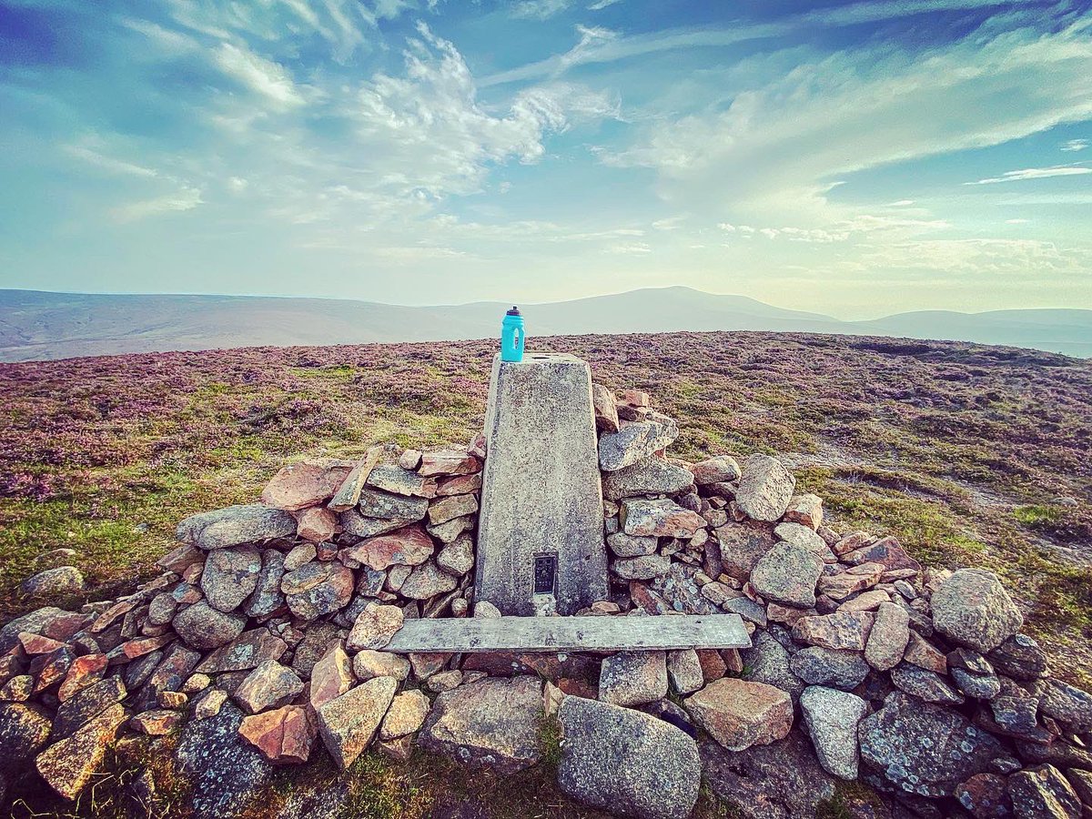 Peter Hill is perfect for a nice sunny day like today!

Head to the Finzean Sawmill and look out for the sign-posted track for Peter Hill.

It’s the highest in this area at 617m (just over 2000ft), nearby Chlacnaben is 589m. 🏔

Wrap up warm and take a packed lunch.

Pete 😎