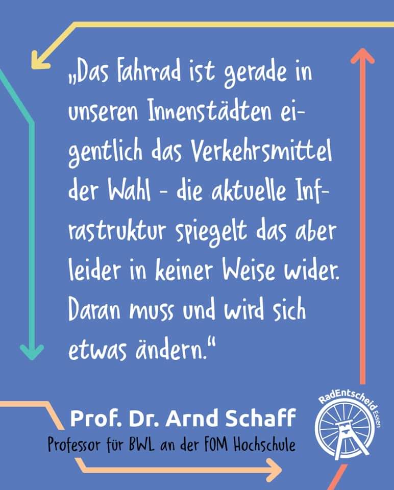Radentscheid_E's tweet photo. „Das Fahrrad ist gerade in unseren Innenstädten eigentlich das Verkehrsmittel der Wahl – die aktuelle Infrastruktur spiegelt das aber leider in keiner Weise wider. Daran muss und wird sich etwas ändern.“
#testimonial #radentscheidessen #essensteigtauf https://t.co/TmAY4byBsS