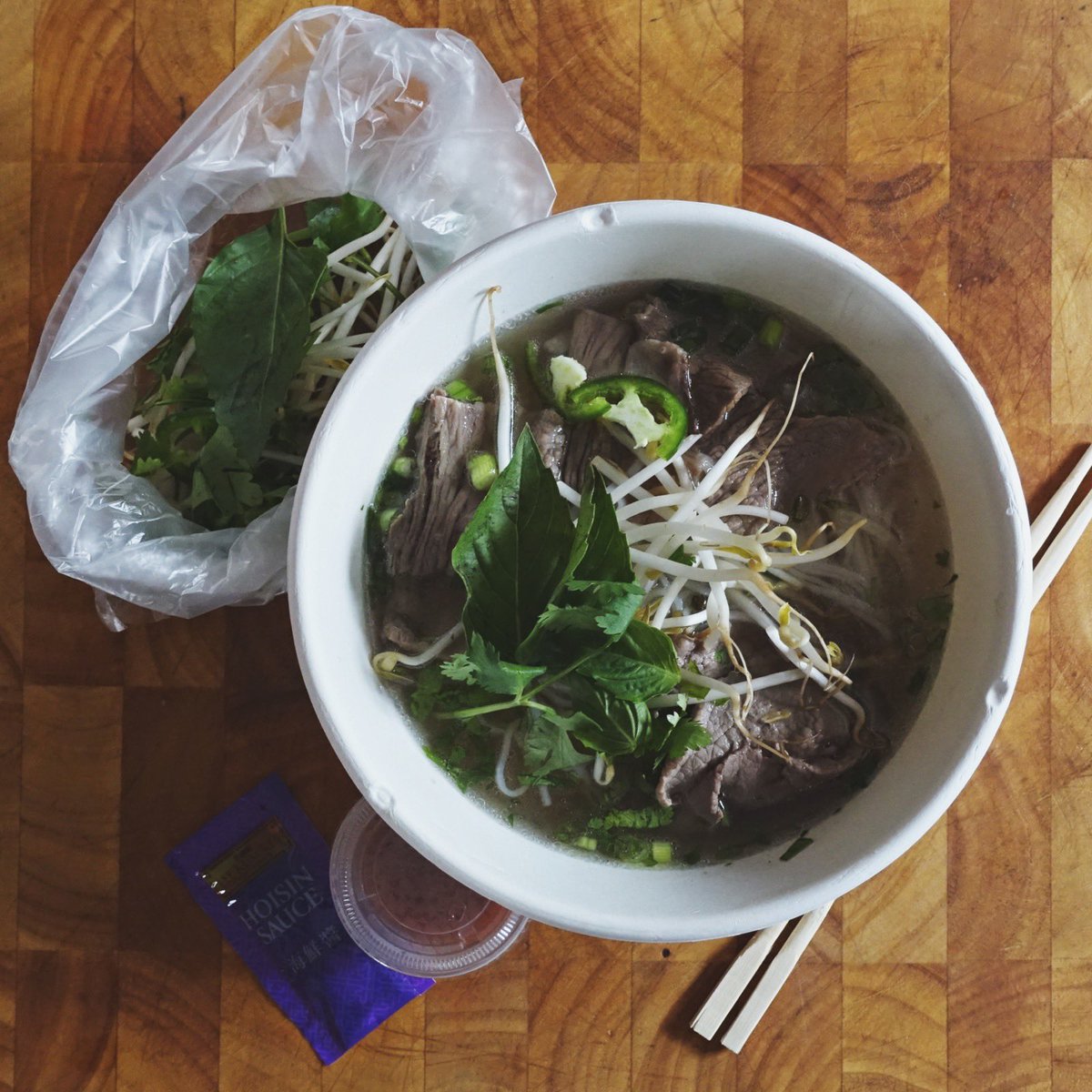 pholangthang's tweet image. It’s perfect Saturday for pickup! #pho2go #pholangthang #dothelangthang #orderonline #pho #soupweather #cincinnati #vietnamesefood