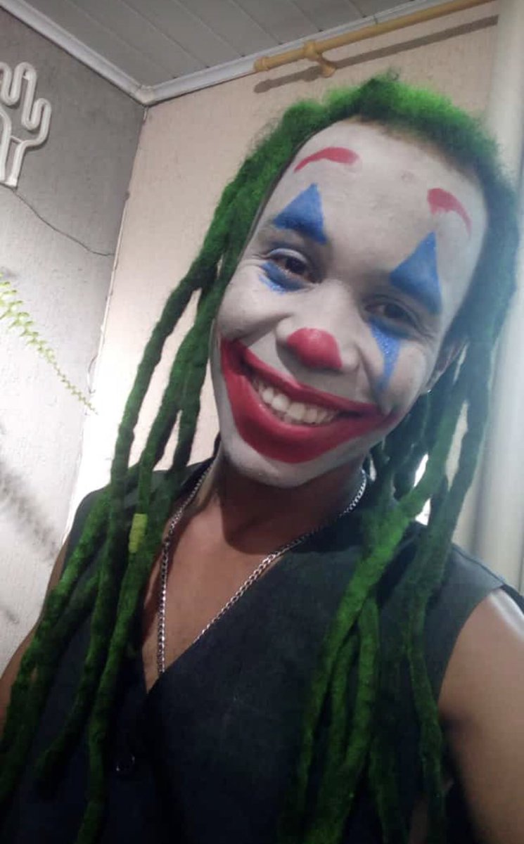 LoadComics's tweet image. E meu irmão que me mandou essa foto, fica ai pra vcs mais uma do Load verso!