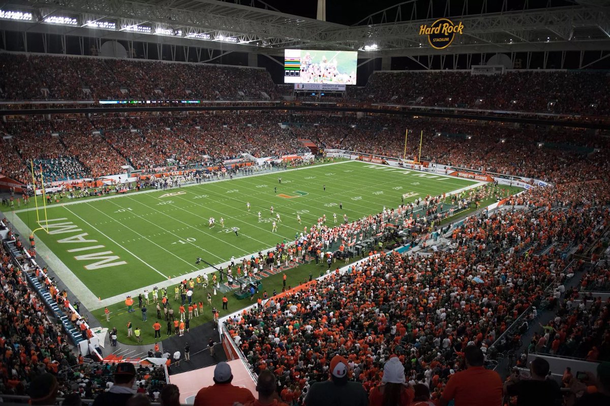 JackStruebing55's tweet photo. After talking to @rhettlashlee i���m grateful to receive an offer from the University of Miami #TheU🙌 https://t.co/wnty55urbC