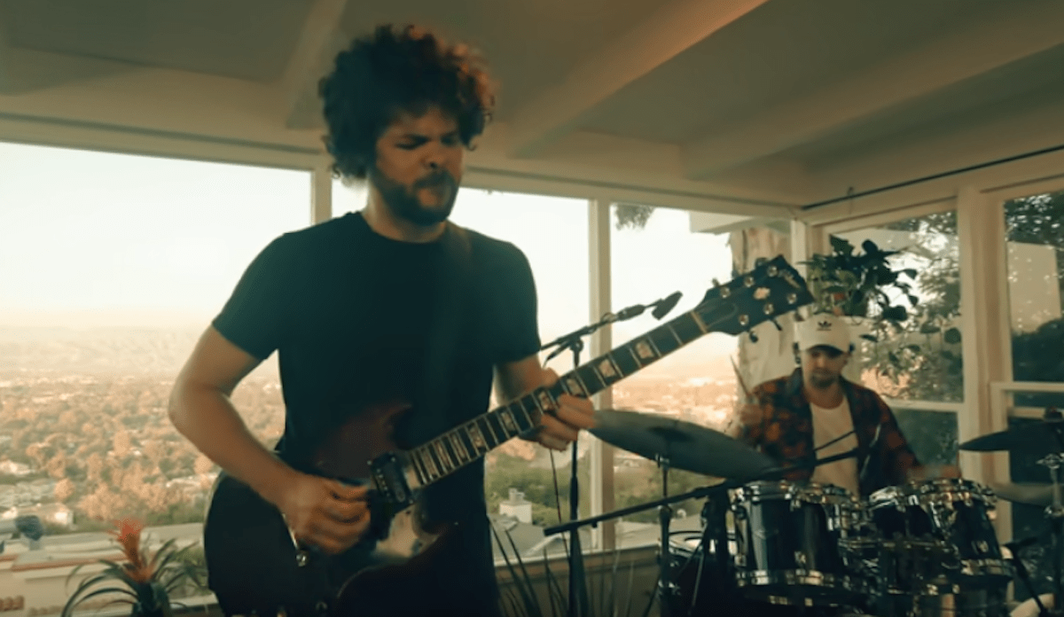 alcheme's tweet photo. Bloomington, IN's The Main Squeeze and the criminally underappreciated talent of local and cover bands
A friend of mine, Dug North, shared the video with me of a rock/funk/cover band from Bloomington, Ind... https://t.co/uifq7hoY8q https://t.co/QNAN7flNzw