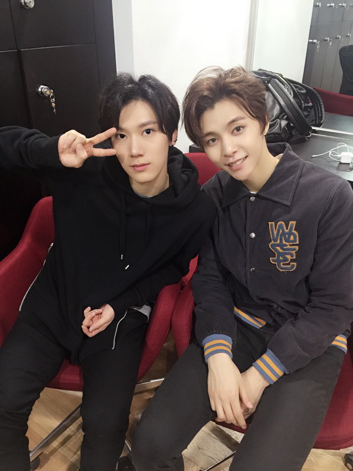 n년 전 오늘의 텐 tweet media