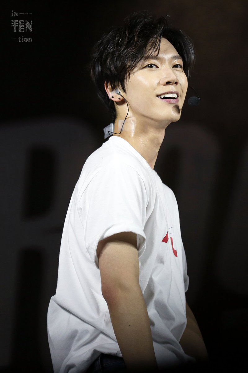 n년 전 오늘의 텐 tweet media