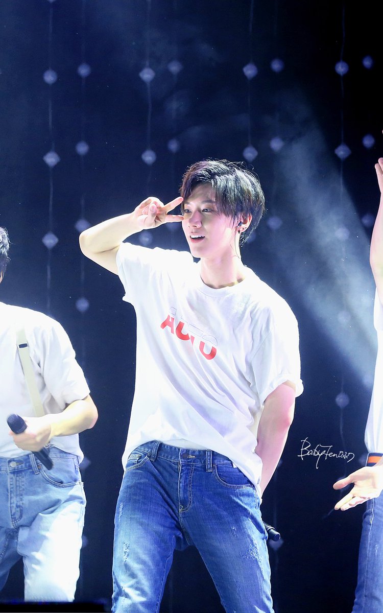 n년 전 오늘의 텐 tweet media