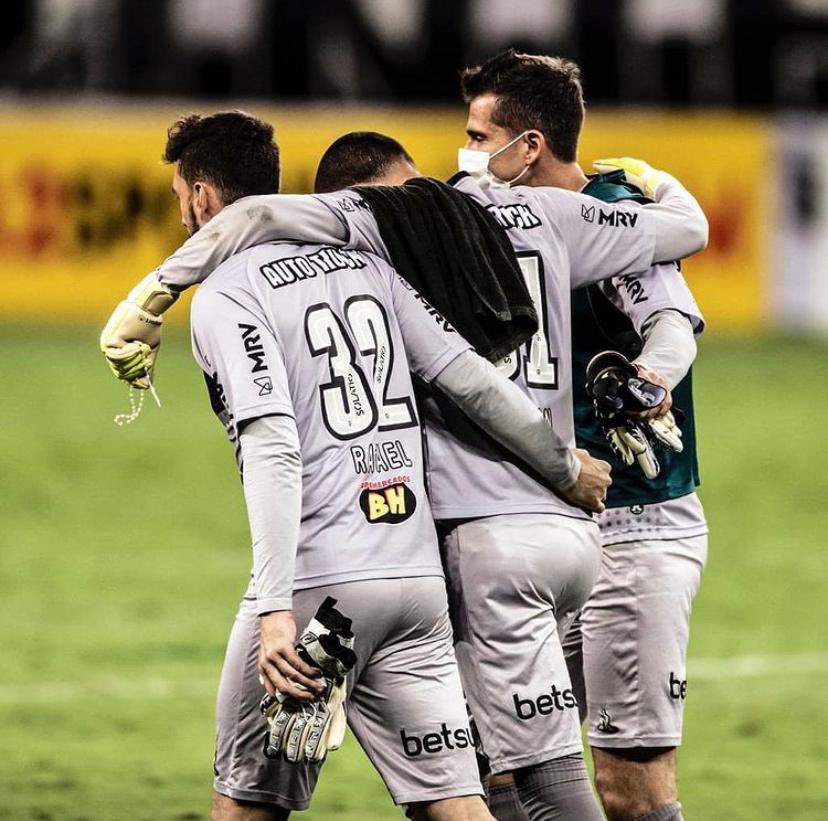 Vamos, companheiros! Em breve estaremos todos juntos novamente. 🙏🏽