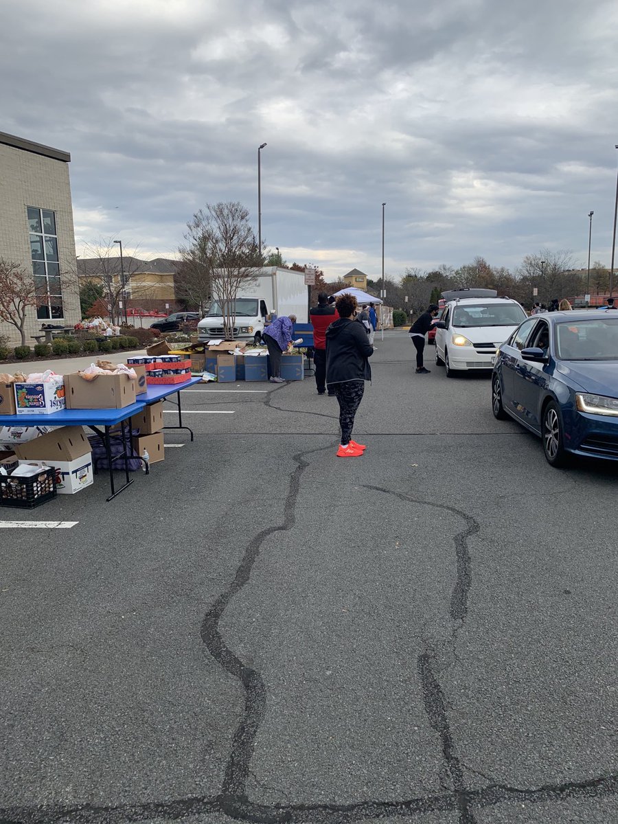 35 Churches using Grace Covenant Church parking lot to distribute Thanksgiving dinner, prayers, Bibles in English and Spanish, during this difficult time.