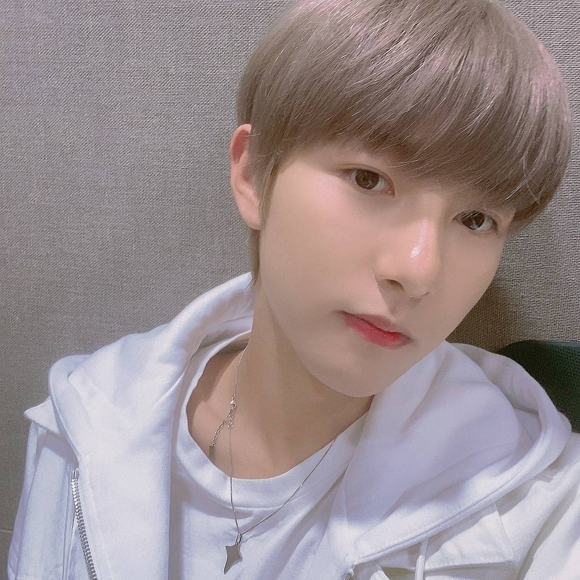 คริส23ㅈ tweet media