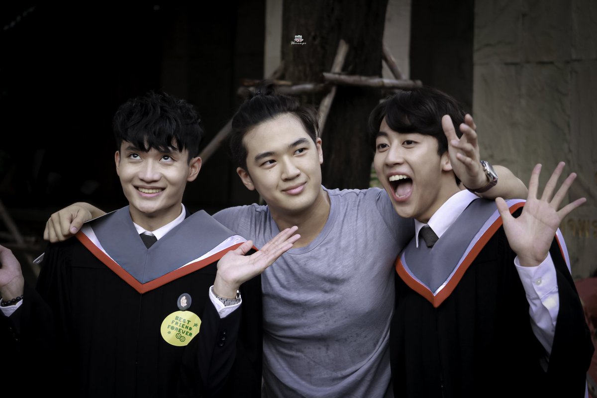 pudumduseop's tweet photo. ธรรมดาที่ไม่ธรรดา .... https://t.co/k2y40FA9B5