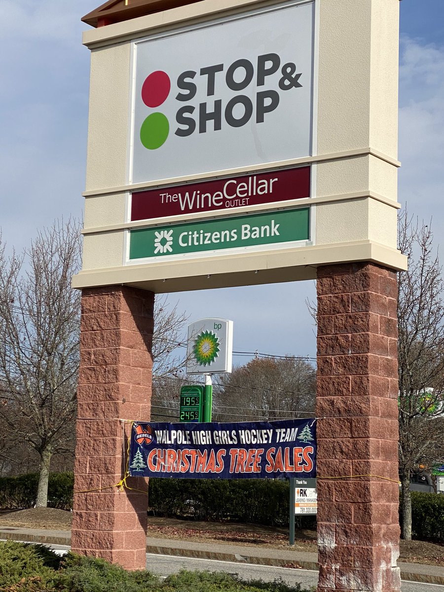 whsgirls_hockey's tweet photo. Do you smell that?  That is the smell of fresh cut trees on their way down rte 93 to fill the Racks here at Stop and Shop on 1A Walpole. We open tomorrow at 12:30. Buy early and leave outside till you are ready to bring inside. https://t.co/4GoqP08Y0W