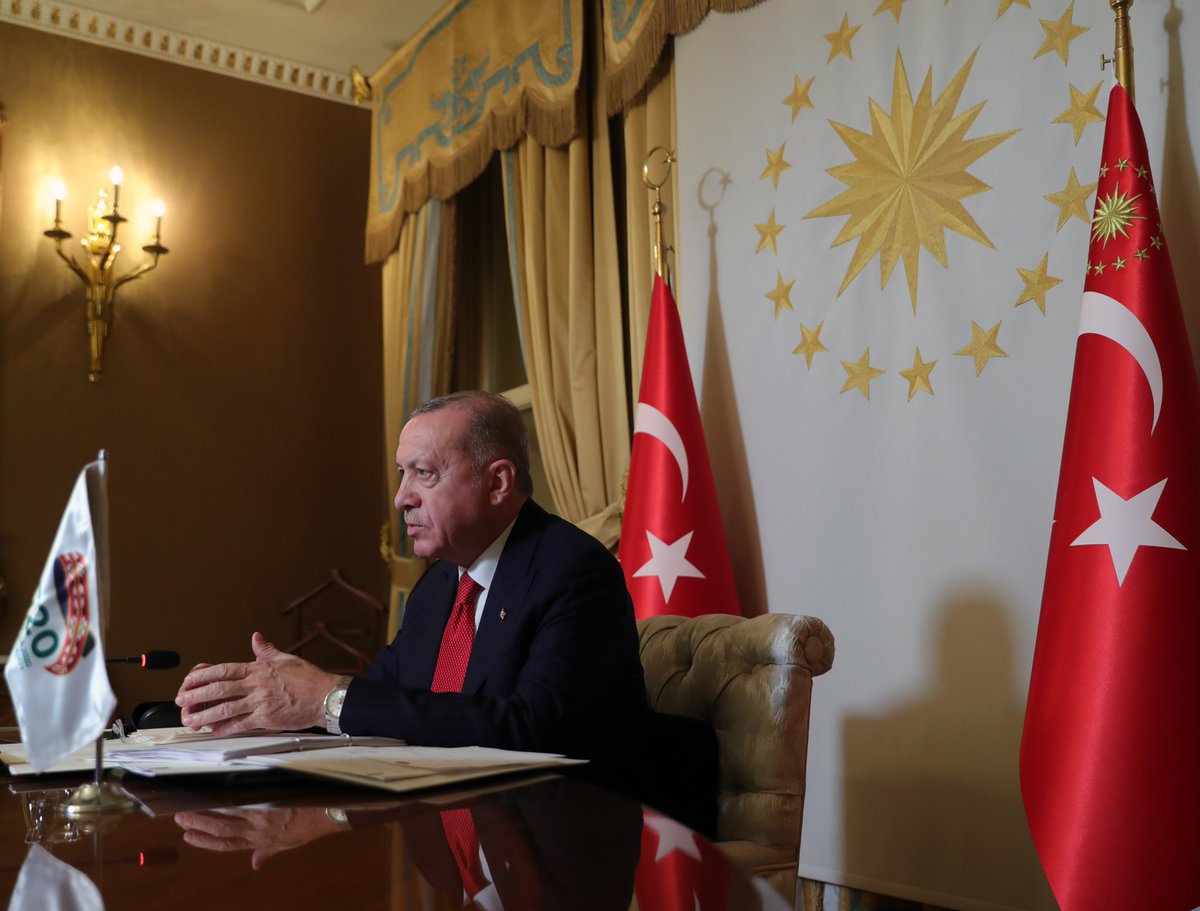 Akparti's tweet image. Cumhurbaşkanımız Recep Tayyip Erdoğan, G20 Zirvesi&apos;ne Vahdettin Köşkü&apos;nden canlı bağlantıyla katıldı.