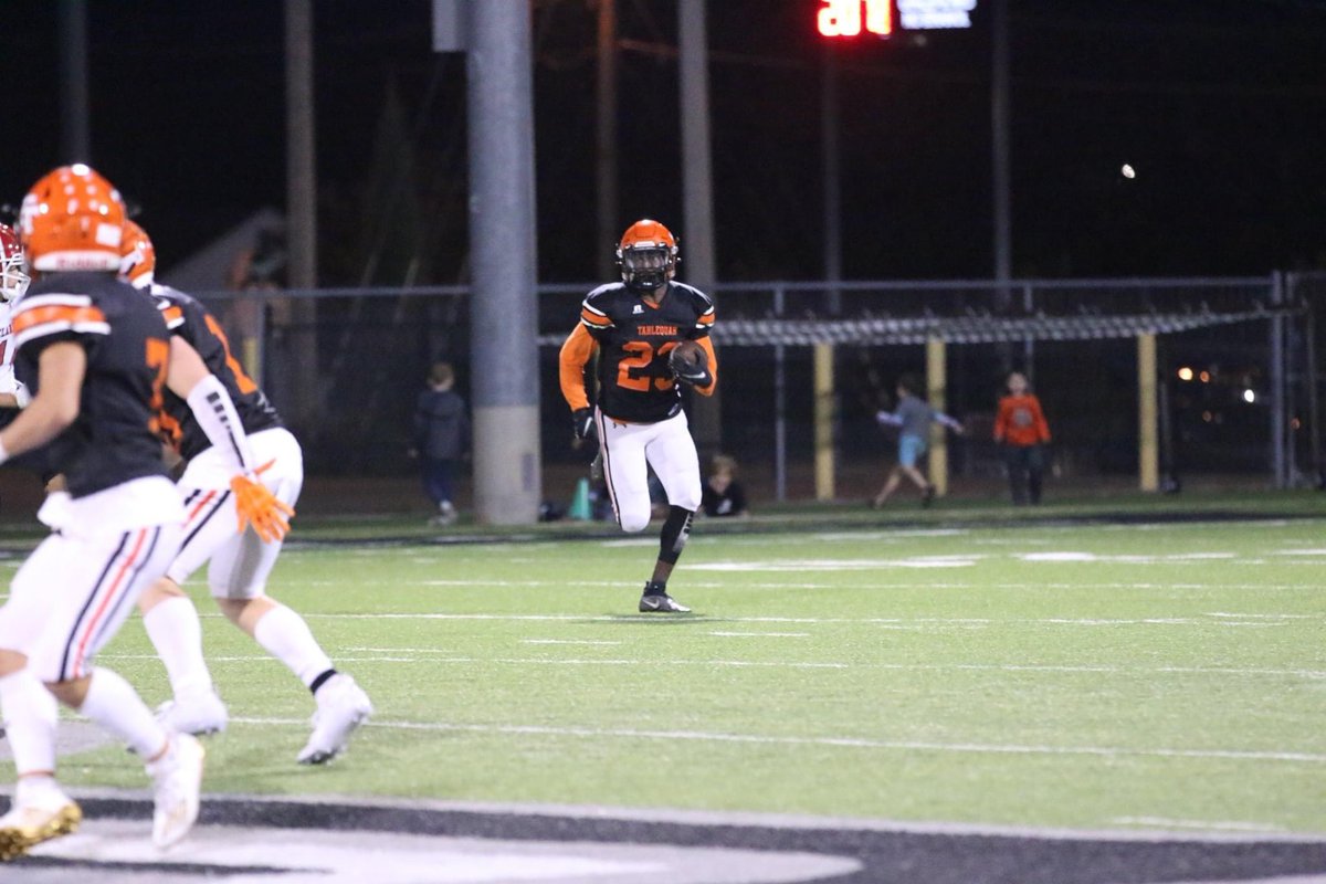 Quashon22's tweet image. 23 out is was a great experience the hardest moment knowing I will never put tahlequah helmet on again I just wanna thank everyone for pushing me making me the best football player I could be I’m truly blessed to have four more years to play the game I love #undecided