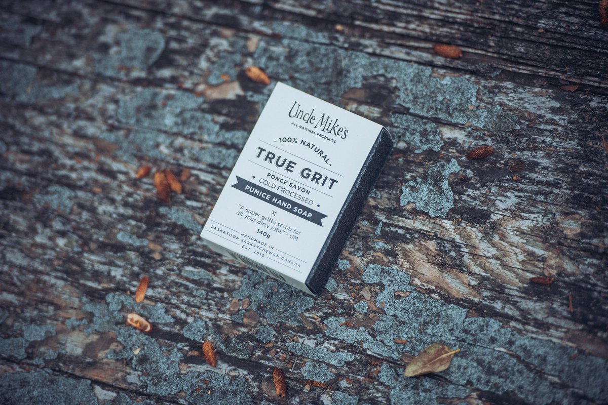 UndergroundYxe's tweet photo. A big thank you to @UMnatural for sponsoring the latest episode of the podcast!

We are doing a giveaway on the YXE Underground Instagram page this weekend. Be sure to enter for your chance to win a wonderful prize package. 

Thanks for your support, Mike! https://t.co/ANhuIDnAYt