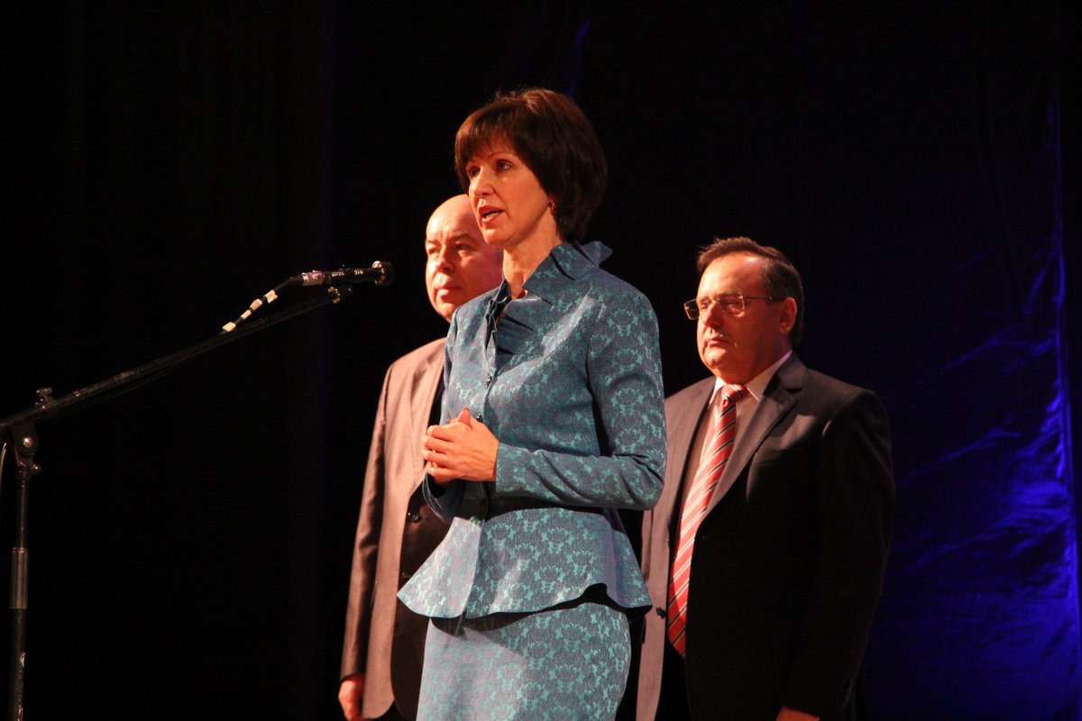 Поздравляем с Днём рождения директора Департамента культуры и туризма Ивановской области Наталью Владимировну Трофимову!

Желаем здоровья, энергии и вдохновения! 💐

Оптимизма, реализации идей и задуманных планов

Пусть исполняются мечты 🎉