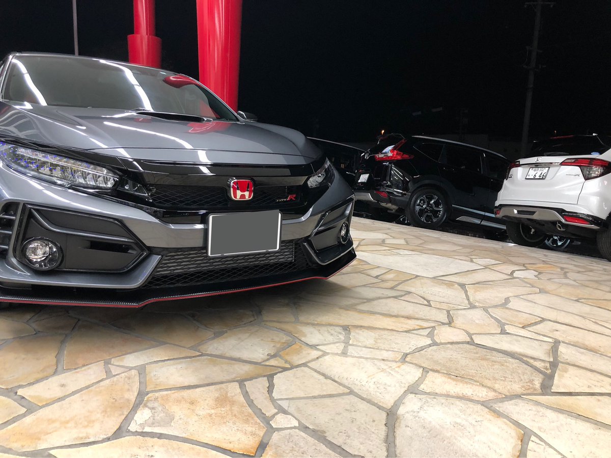 figaro4266's tweet photo. 本日待ちに待ったFK8が納車されました！！^_^
FK8界隈の方々よろしくお願い致します^_^
※MT初心者です！！w
#FK8 #シビックタイプr #FK8後期 https://t.co/57spSbROFI