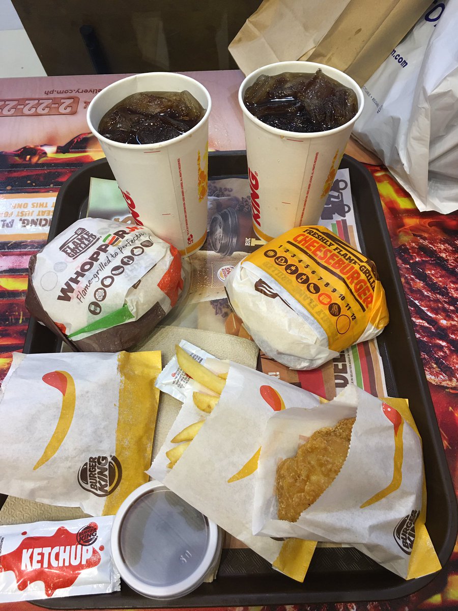 mrskmarcial's tweet photo. Pasaglit 🥰🥰
#BurgerKing
#Mkseries
#MrandMrsM
#Lovilove https://t.co/IWzD3pVNSv
